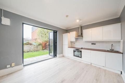undefined, Kingston Road, Kingston Upon Thames KT1