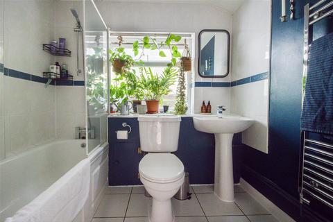 2 bedroom terraced house for sale, Sussex Road, South Croydon