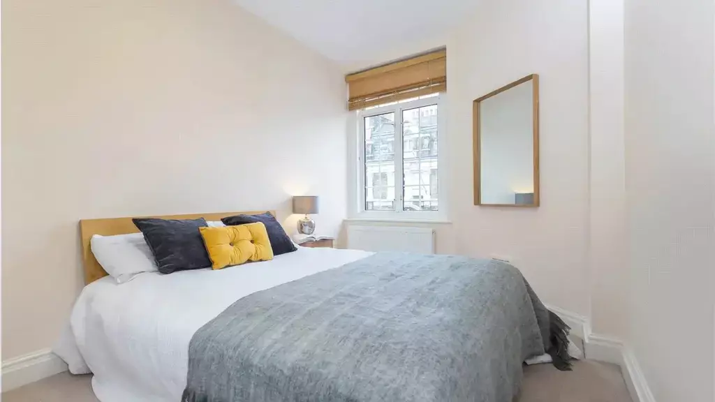 Apartment in Marylebone - View 3