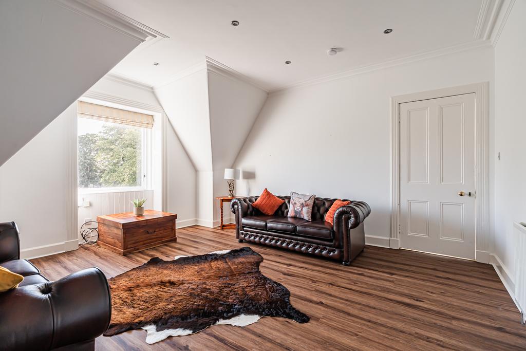 House in Edinburgh, Murrayfield - View 2