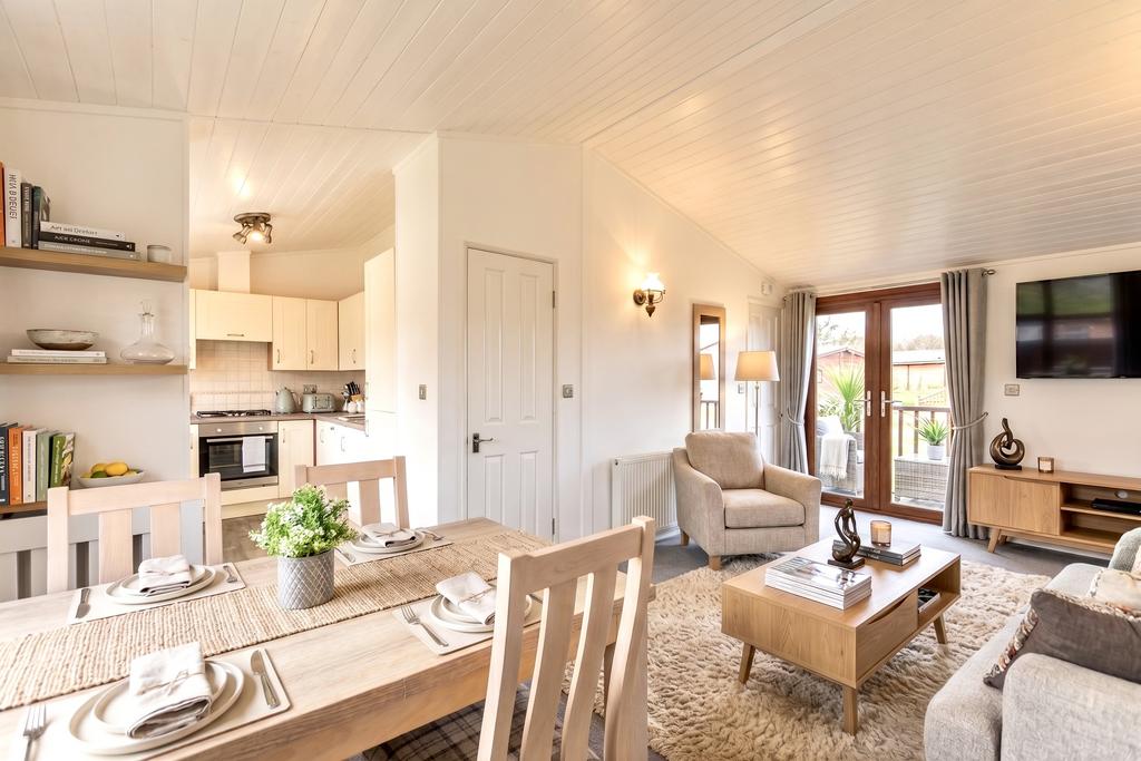 House in Malton - More