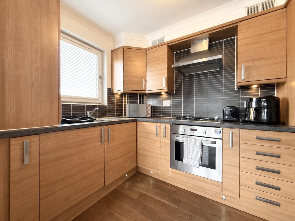 Apartment in Glasgow - More