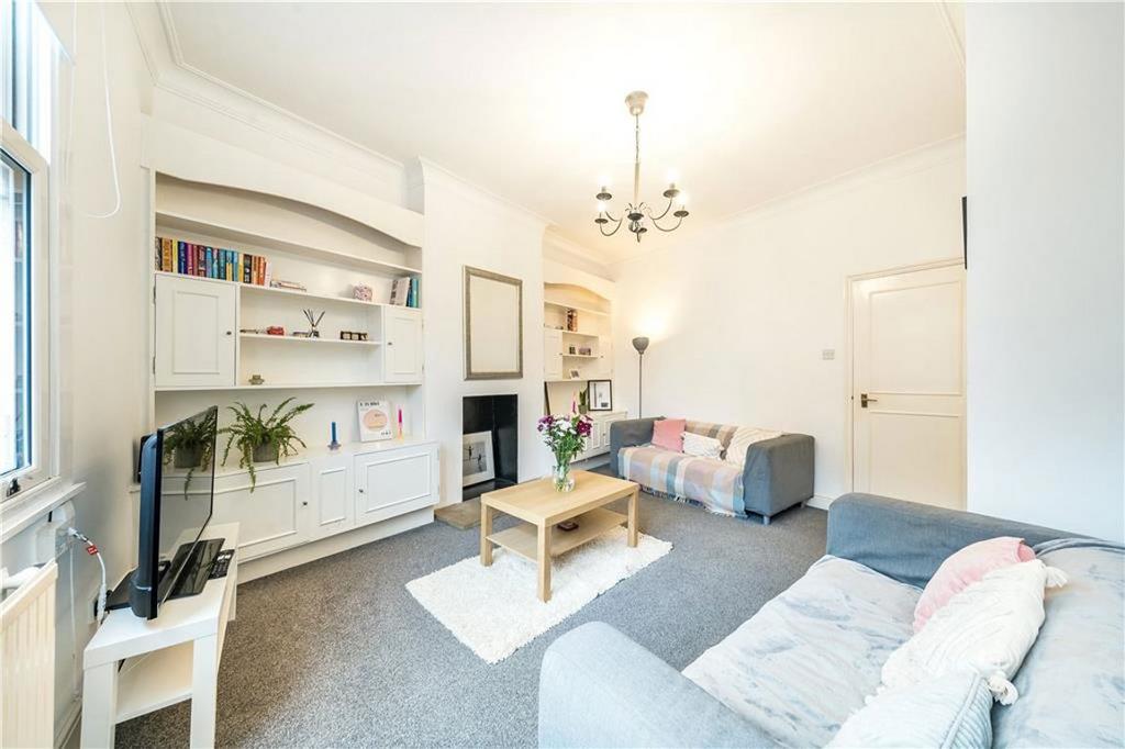 Apartment in London - View 2