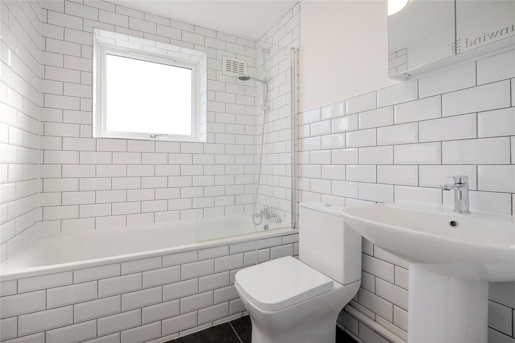 Apartment in London - More