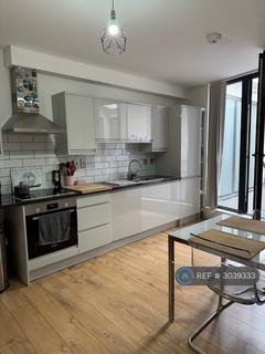 1 bed room for rent in London, London, SE13