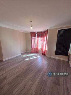 3 bedroom terraced house to rent, Beresford Road, Gravesend, DA11