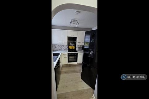 2 bedroom terraced house to rent, Pier Way, London, SE28
