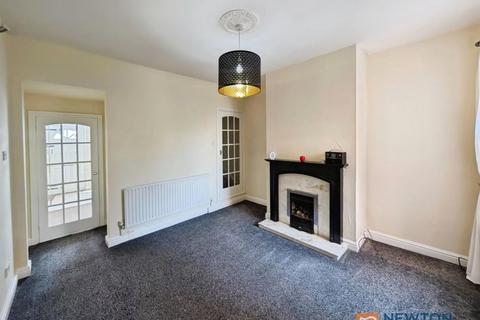 2 bedroom terraced house to rent, Bloxwich Road, Walsall, WS2