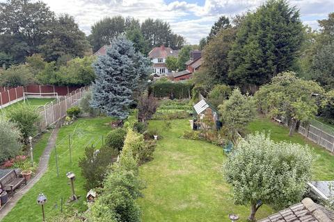 4 bedroom semi-detached house for sale, Leighton Road, Penn, Wolverhampton