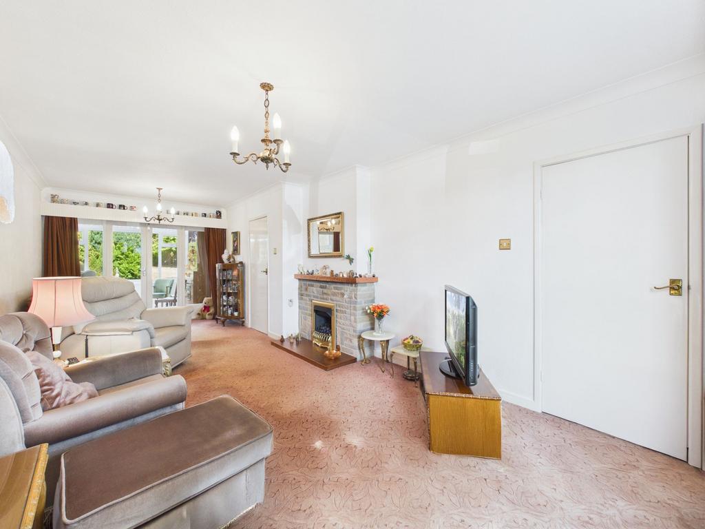 House in Nottingham - View 2