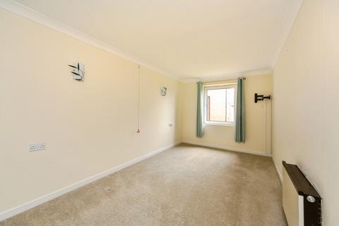2 bedroom flat for sale, Bidston Road, PRENTON, CH43