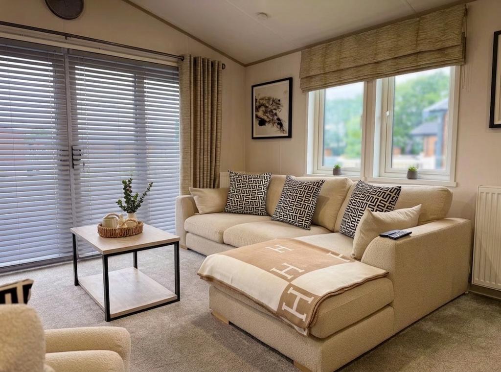House in York, East Riding of Yorkshire - View 5