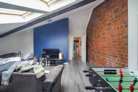 2 bedroom flat for sale, Wavertree Road, Liverpool L7