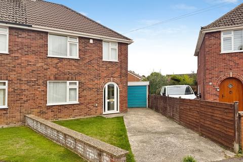 3 bedroom semi-detached house for sale, Winston Drive, Yeovil