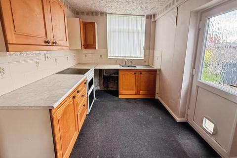 3 bedroom semi-detached house for sale, Winston Drive, Yeovil