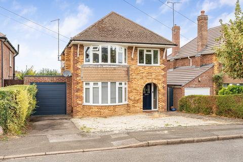 3 bedroom detached house for sale, Grove End Road, Farnham, Surrey, GU9