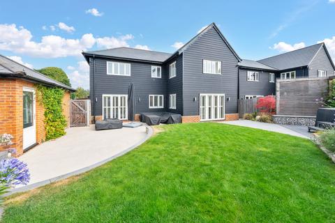 4 bedroom detached house for sale, Half Acre, Royston SG8