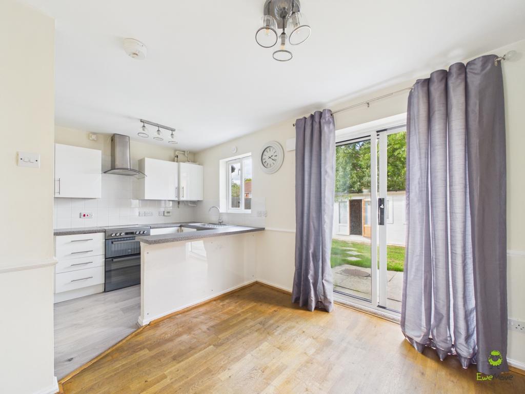 House in London - View 3