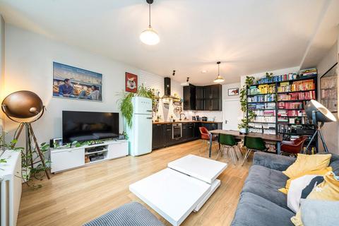 2 bedroom flat for sale, Godman Road, London SE15