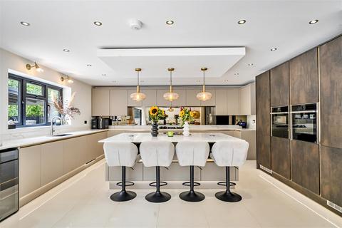 5 bedroom house for sale, Chipstead Way, Banstead