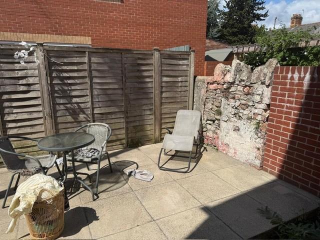 House in CARDIFF - View 2