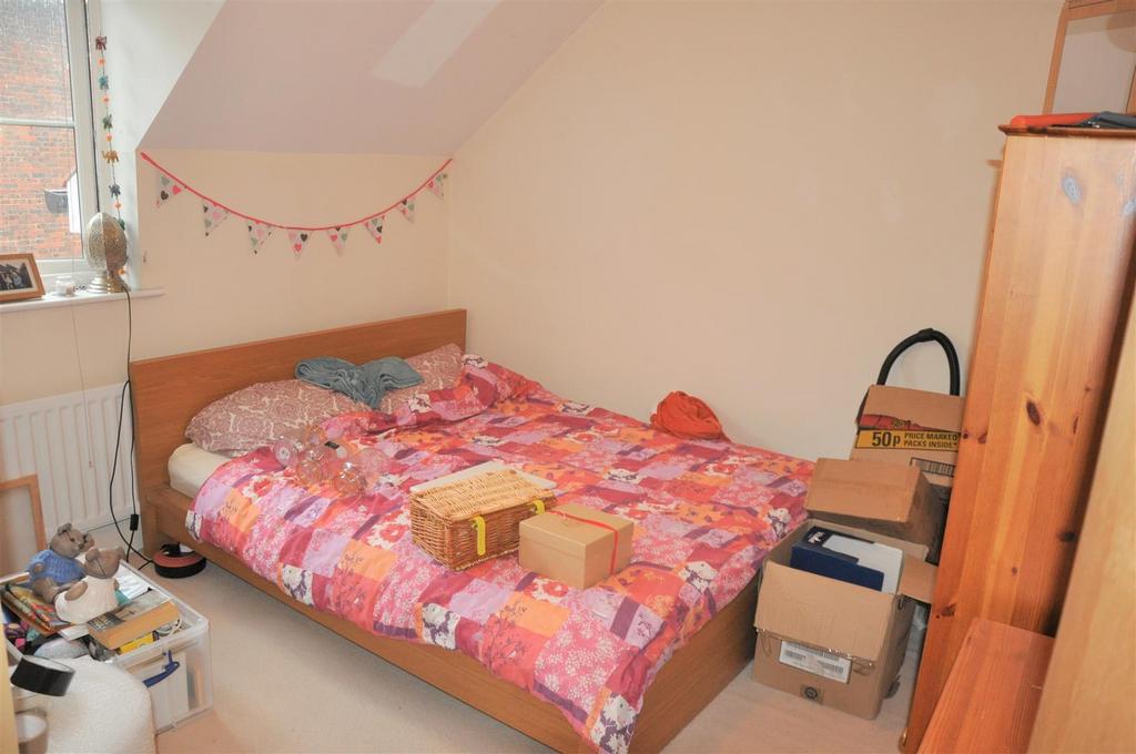 Apartment in Andover - View 4