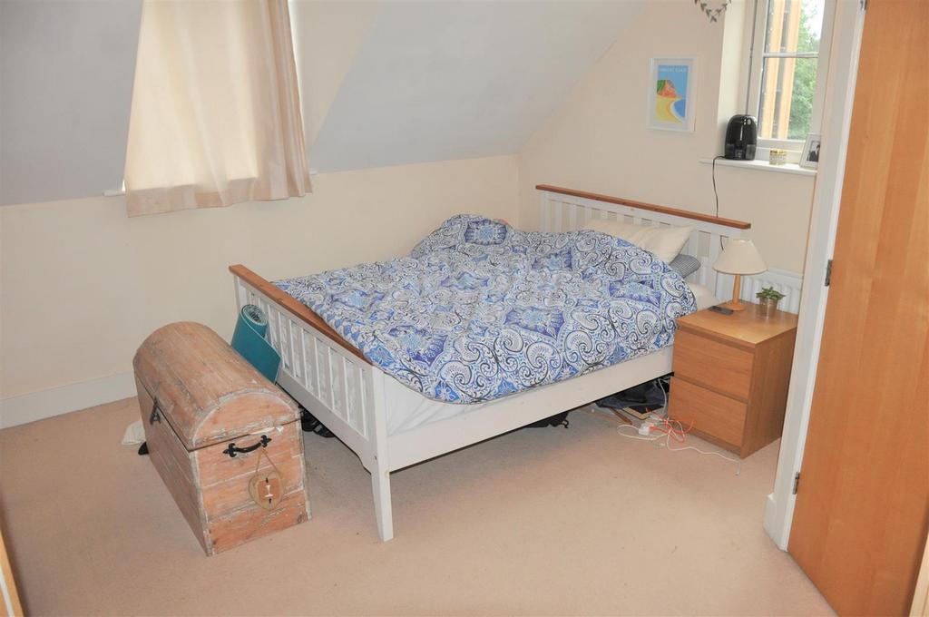 Apartment in Andover - More