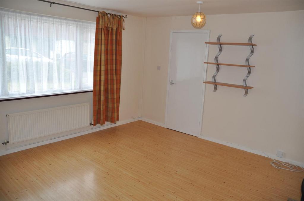 House in Holyhead - View 3