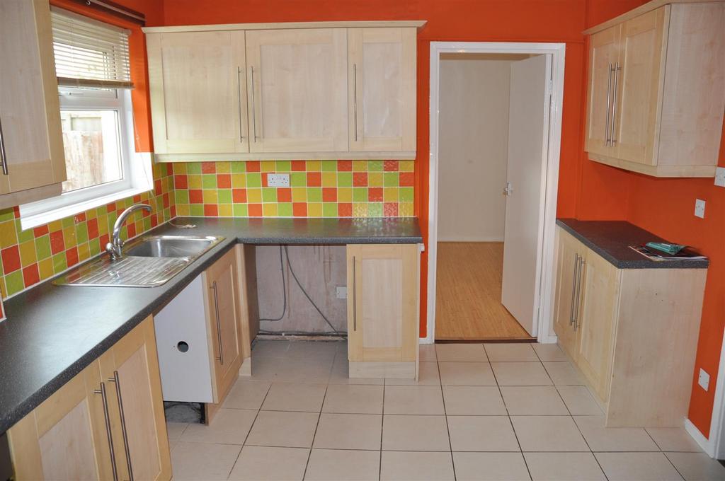 House in Holyhead - View 4
