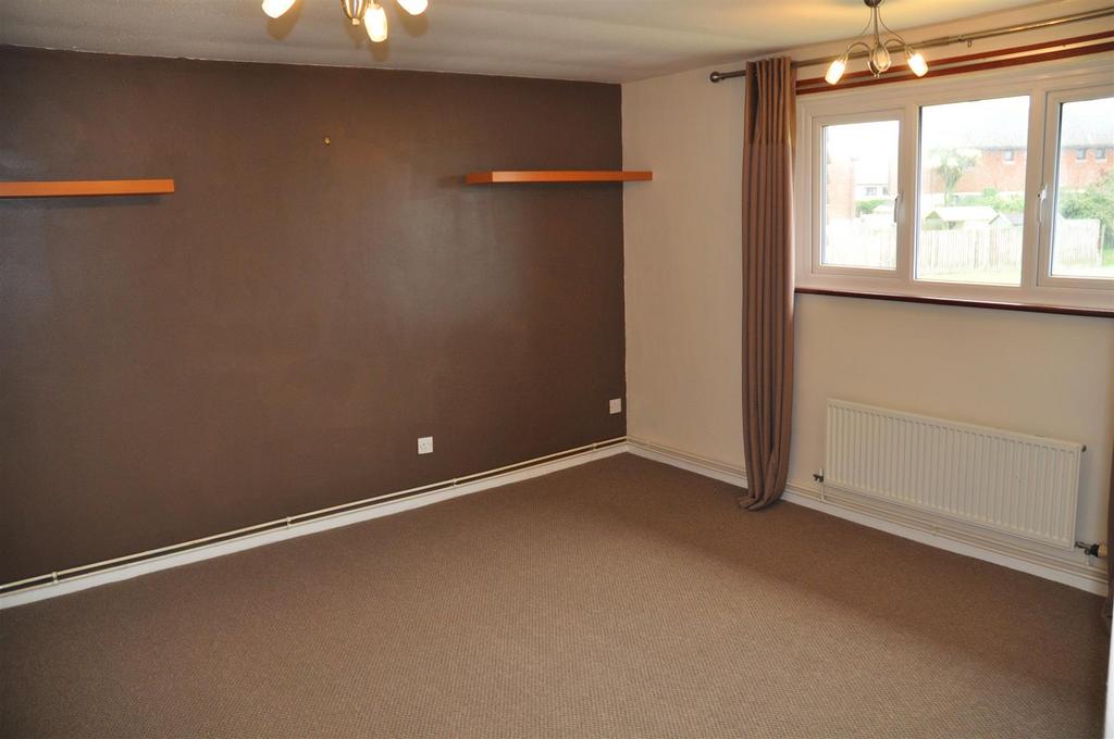 House in Holyhead - More