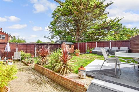 3 bedroom semi-detached house for sale, Marsh Way, Aylesford ME20