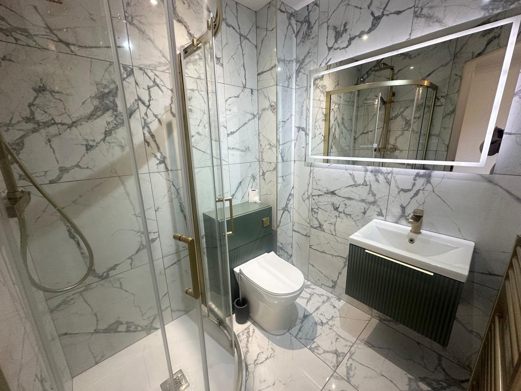 Apartment in Glasgow - More