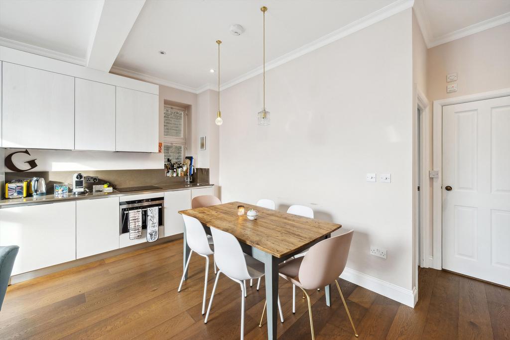 Apartment in Notting Hill - View 5