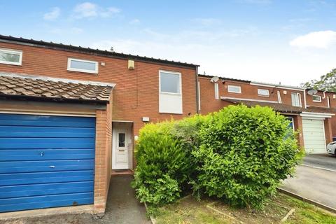 3 bedroom semi-detached house to rent, Draycott, Telford TF3