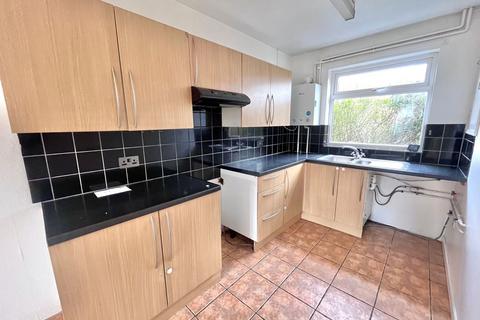 3 bedroom semi-detached house to rent, Draycott, Telford TF3