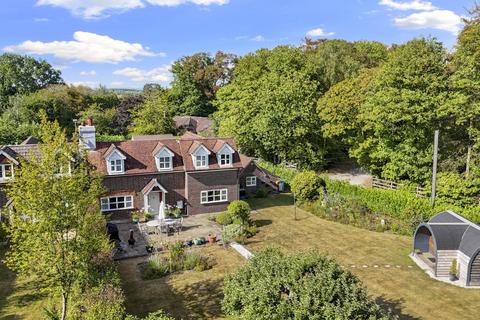 4 bedroom semi-detached house for sale, High Beeches Lane, Handcross