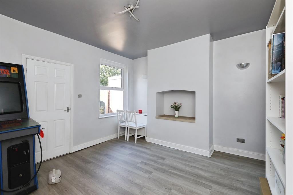 House in Sheffield, Beighton - View 3