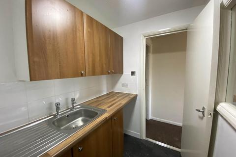 1 bedroom house to rent, Salem Place, Gravesend DA11