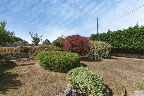 3 bedroom detached bungalow for sale, Shillingford, TIVERTON