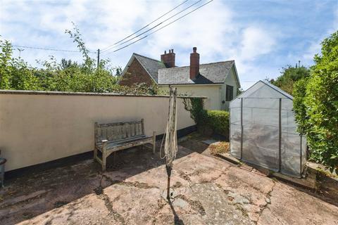 3 bedroom detached bungalow for sale, Shillingford, TIVERTON