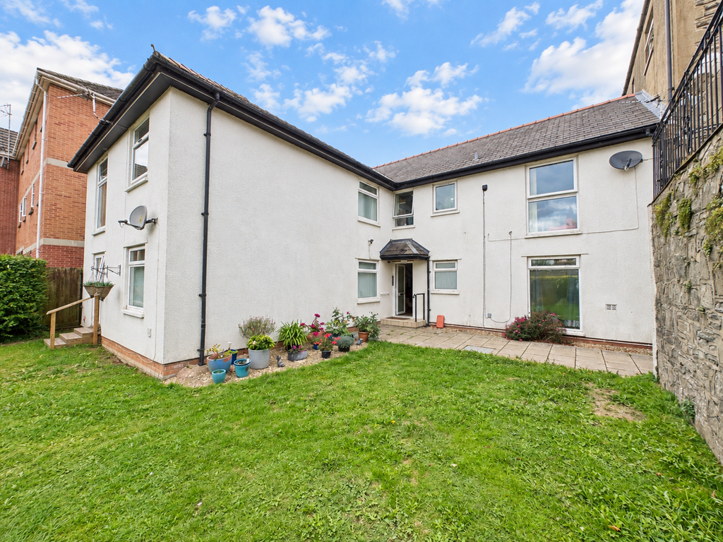 Apartment in Cardiff, Gabalfa, Llandaff North