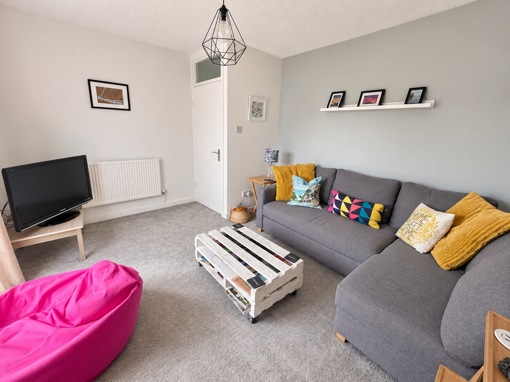 Apartment in Cardiff, Gabalfa, Llandaff North - View 4
