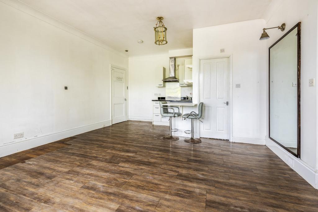House in London - View 4