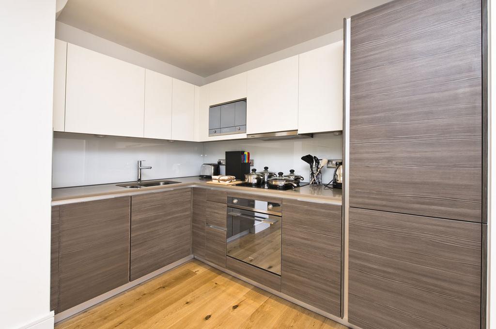 Apartment in London - View 4