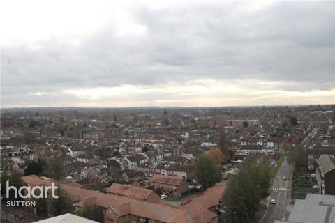 2 bedroom apartment for sale, High Street, Sutton