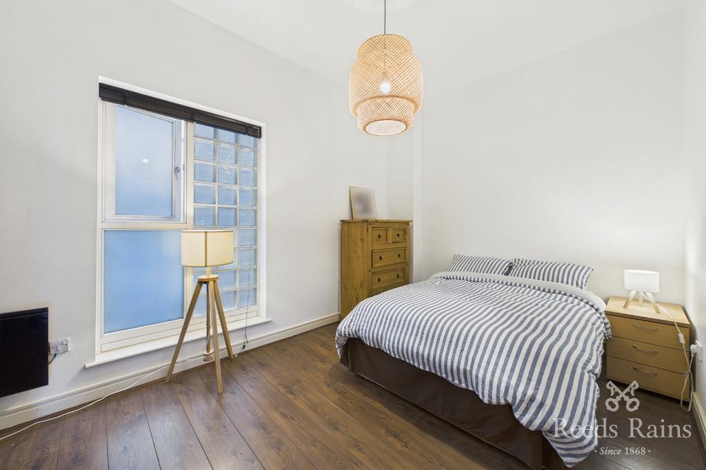 Apartment in Manchester - View 5