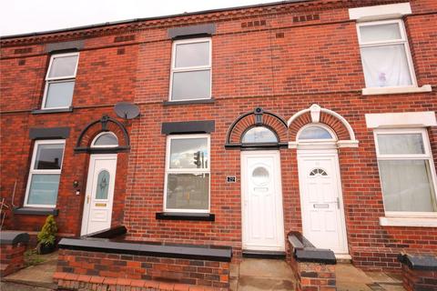 3 bedroom terraced house to rent, Hyde Road, Manchester M34