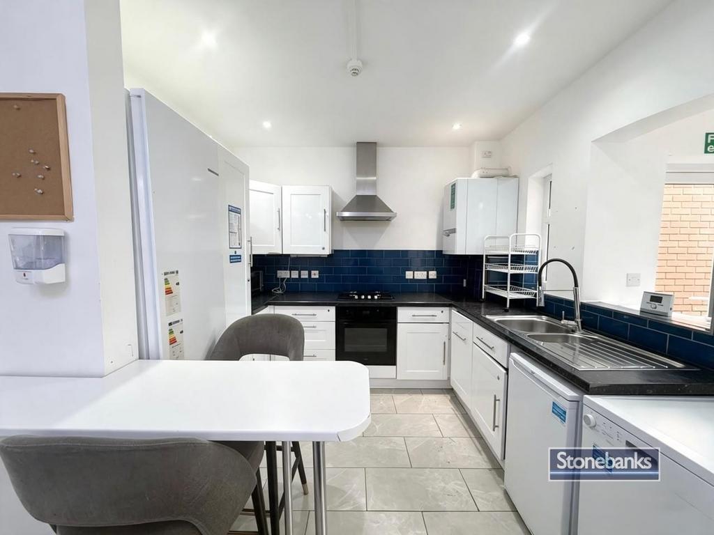 House in Wembley - View 4
