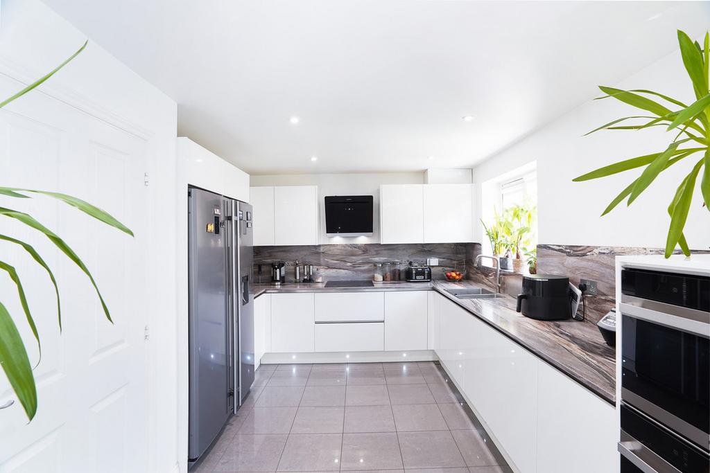 House in Rugby - View 3