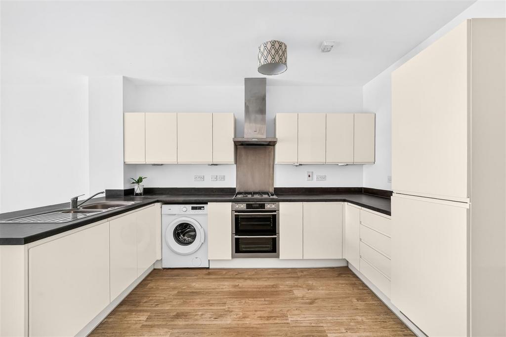 House in Ilford - View 3